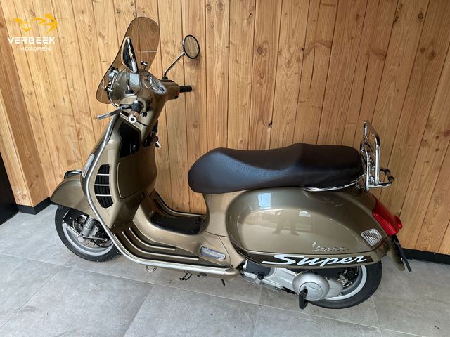 vespa - gts-300