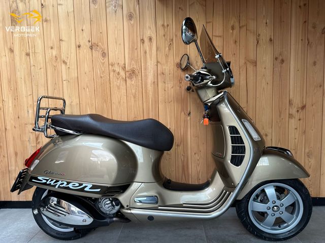 vespa - gts-300