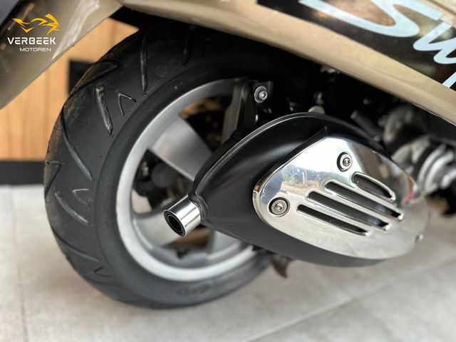 vespa - gts-300