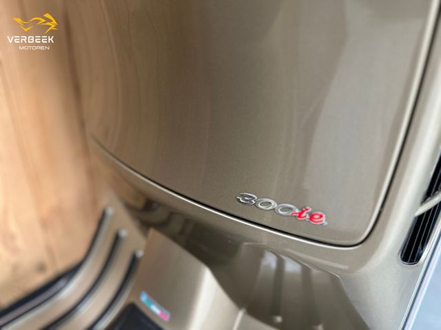 vespa - gts-300