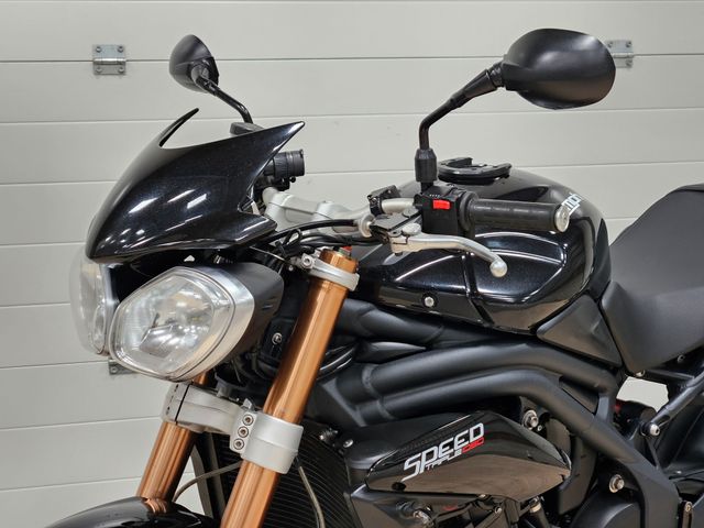 triumph - speed-triple-1050-abs