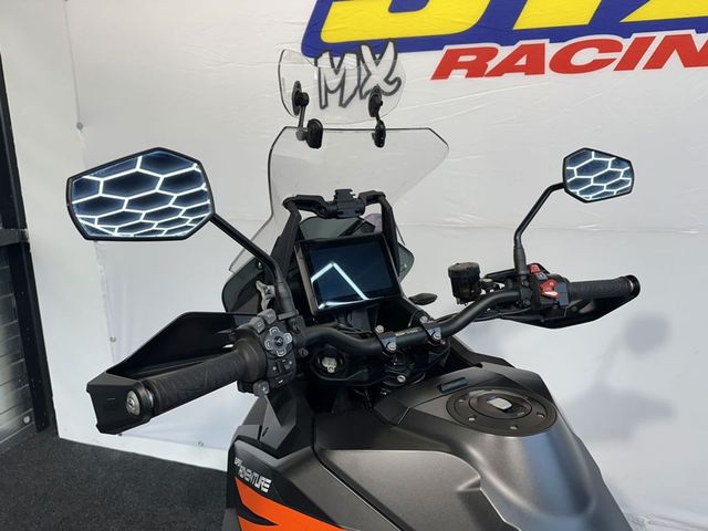 ktm - 1290-super-adventure-s