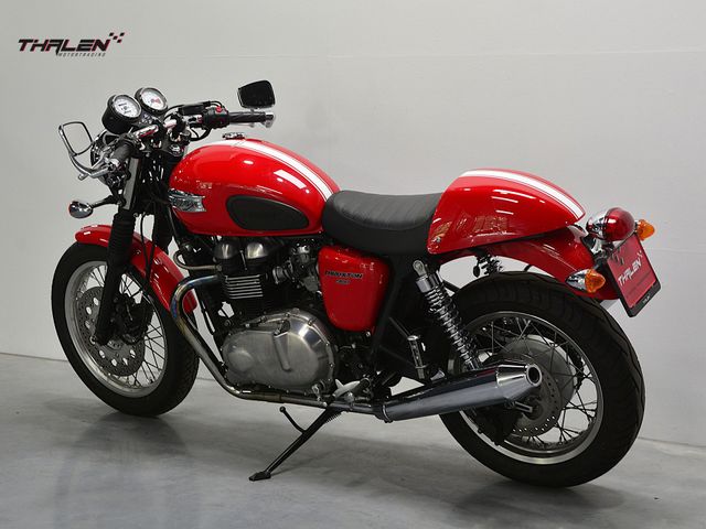 triumph - thruxton-900