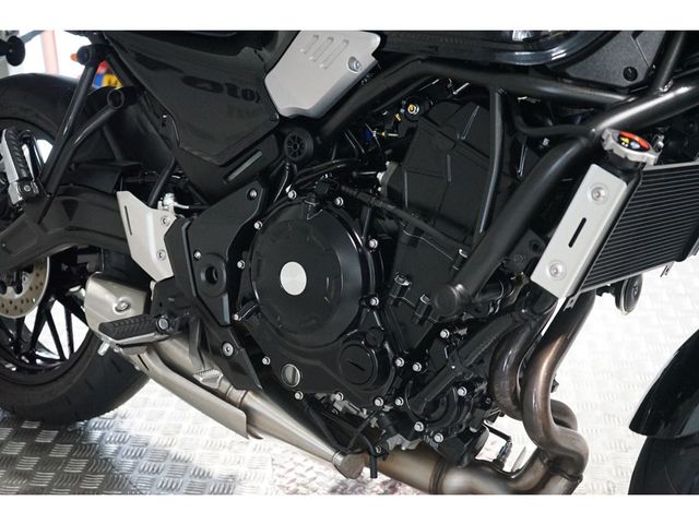 kawasaki - z650rs