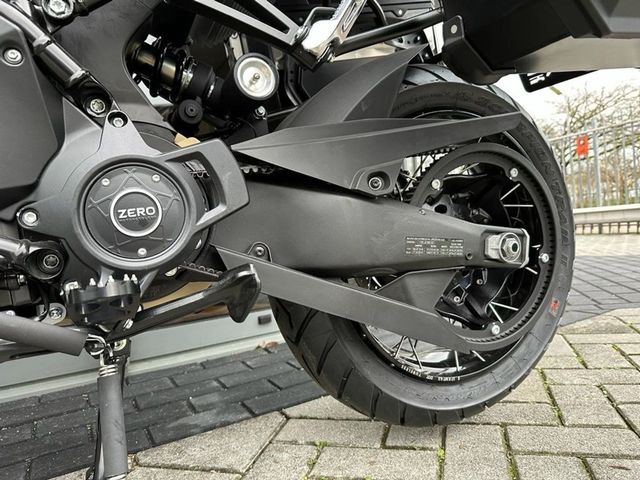 zero - dsr-x-zf-17.3