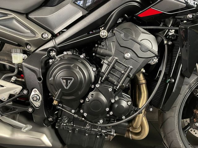 triumph - street-triple-r
