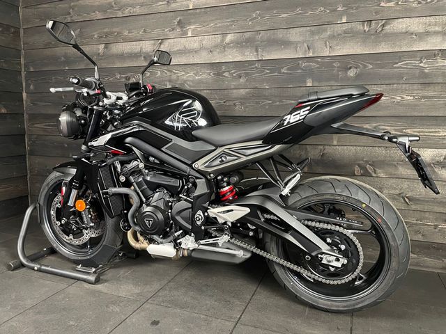 triumph - street-triple-r