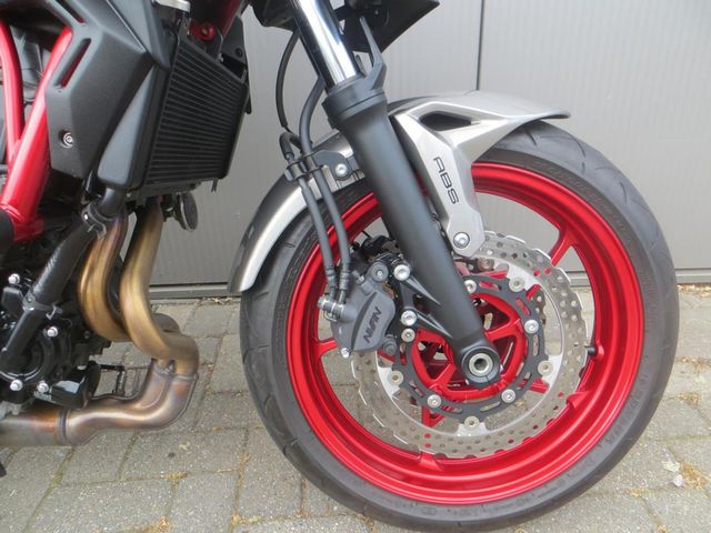 kawasaki - z650
