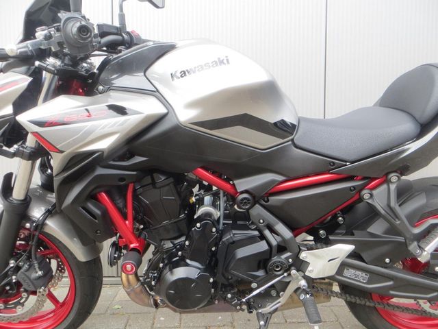kawasaki - z650