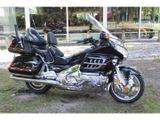 HONDA GL 1800 GOLDWING