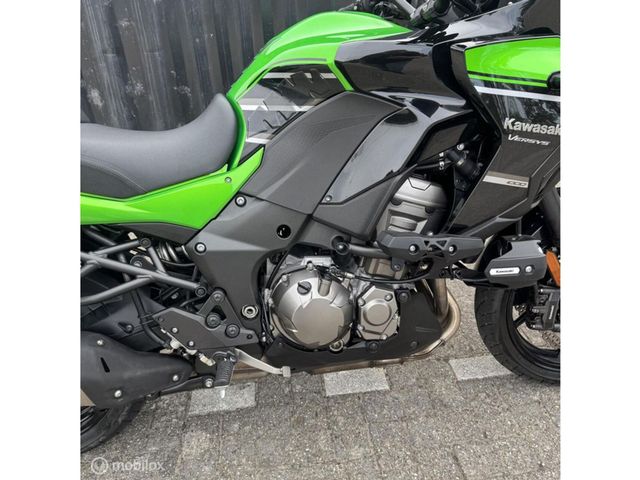 kawasaki - versys-1000-tourer