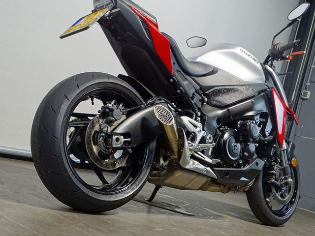 suzuki - gsx-s-950