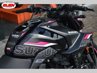 SUZUKI GSX-8S – foto 4