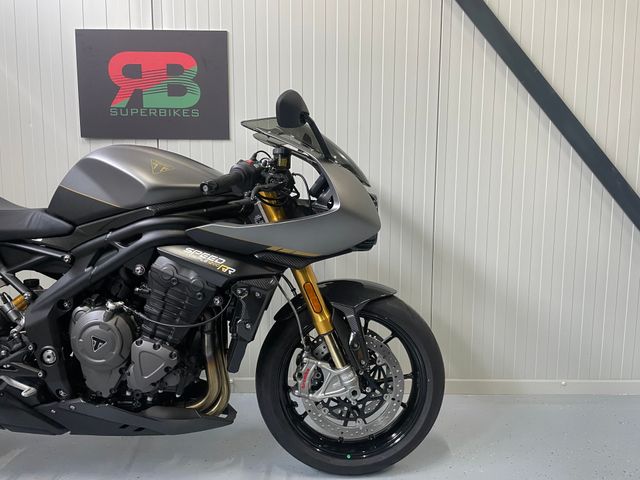 triumph - speed-triple-1200-rr