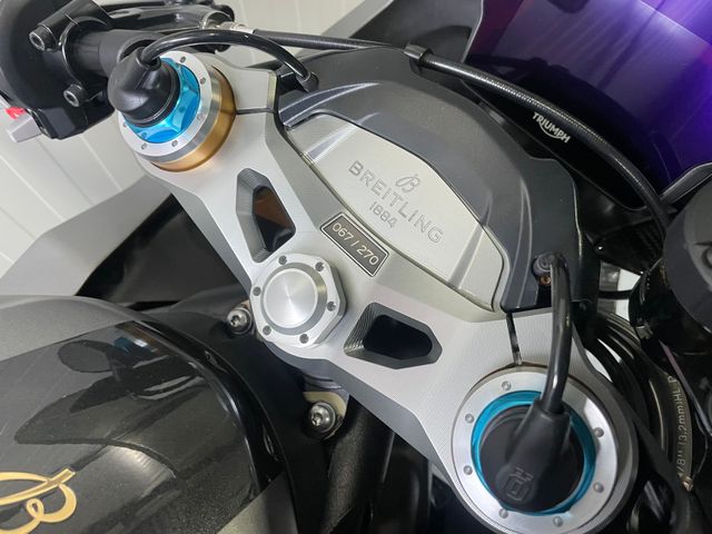 triumph - speed-triple-1200-rr