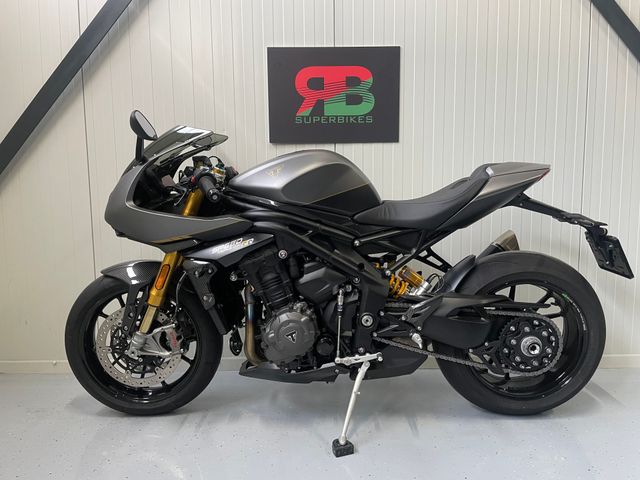 triumph - speed-triple-1200-rr