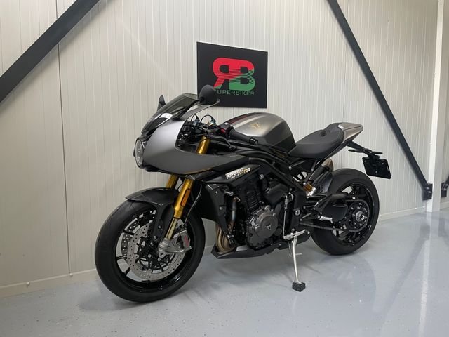 triumph - speed-triple-1200-rr