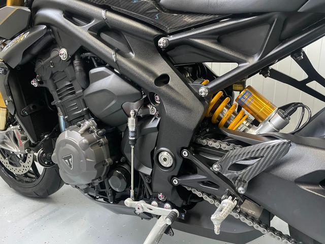 triumph - speed-triple-1200-rr