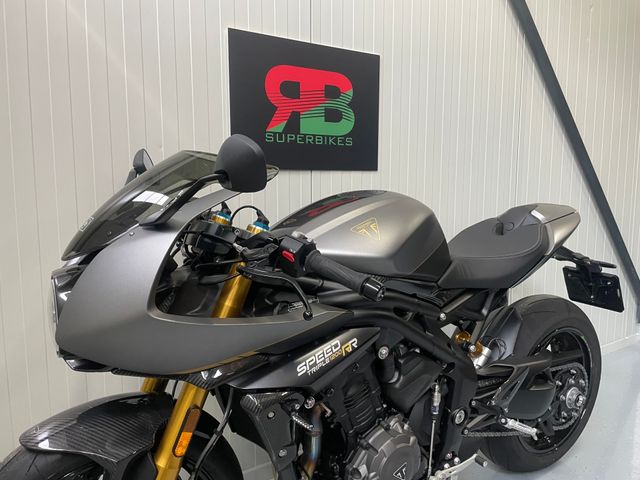 triumph - speed-triple-1200-rr