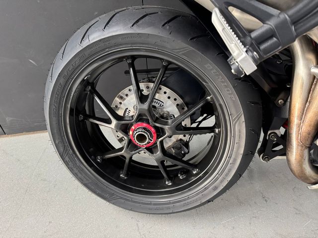triumph - speed-triple-1050-abs