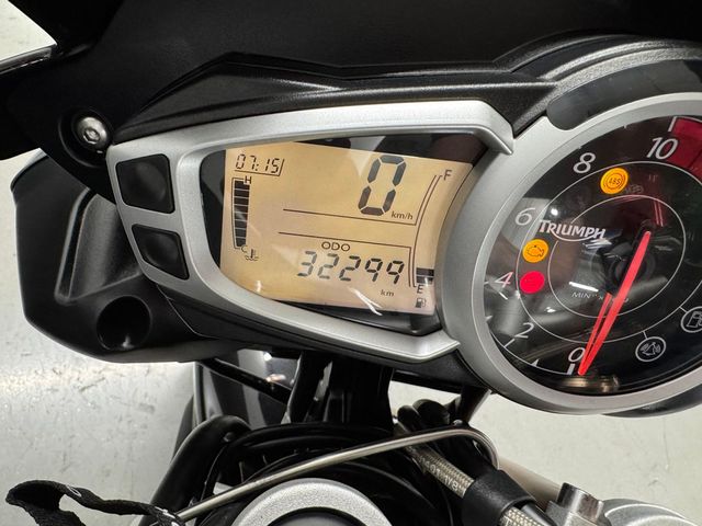 triumph - speed-triple-1050-abs