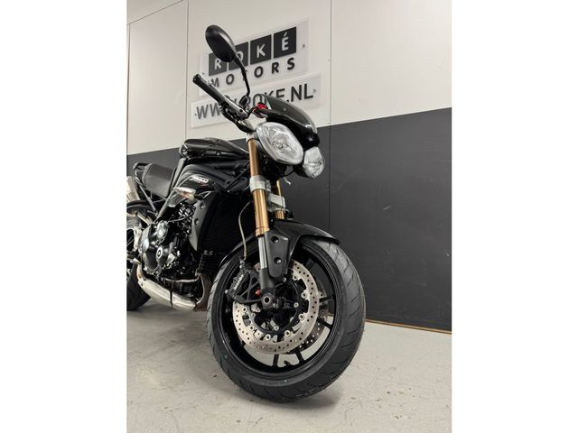 triumph - speed-triple-1050-abs