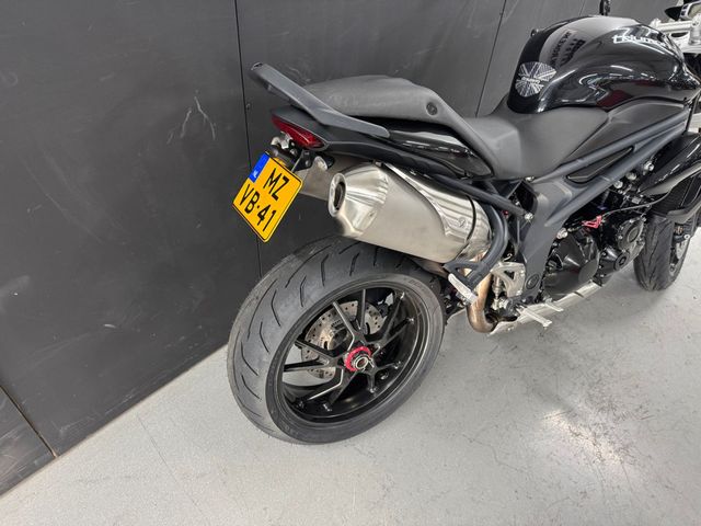 triumph - speed-triple-1050-abs