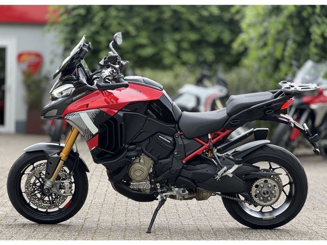 ducati - multistrada-v4-s-pikes-peak