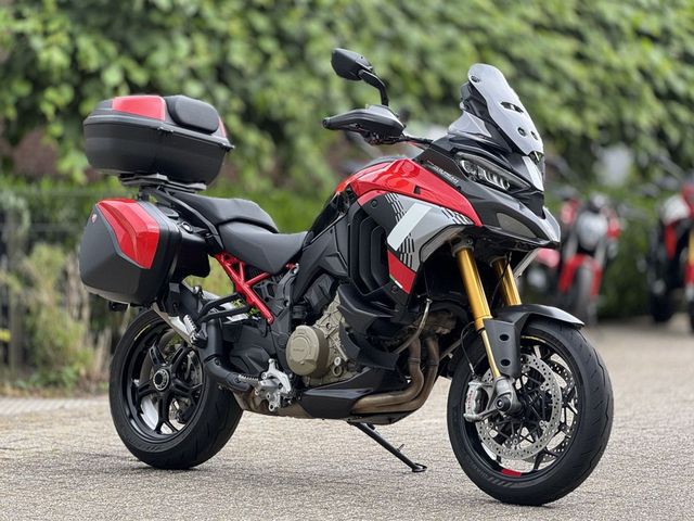 ducati - multistrada-v4-s-pikes-peak