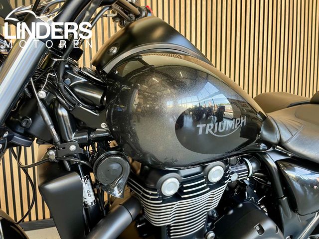 triumph - thunderbird-nightstorm-se-abs