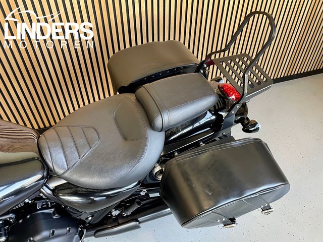 triumph - thunderbird-nightstorm-se-abs
