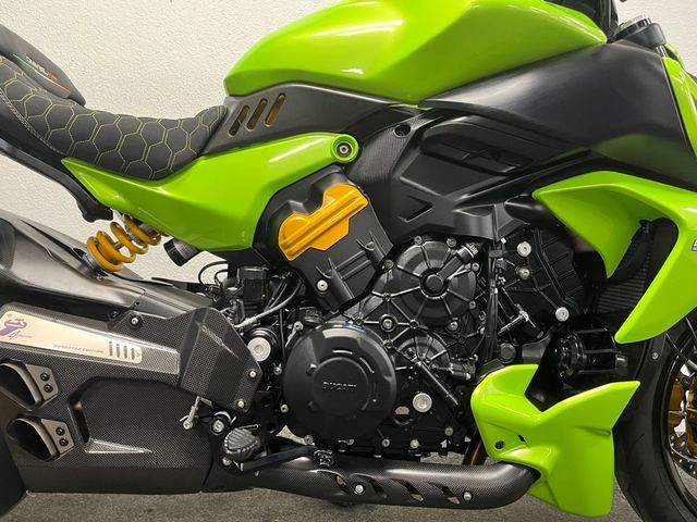 ducati - diavel-v4
