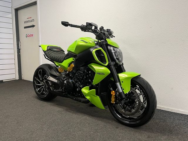 ducati - diavel-v4