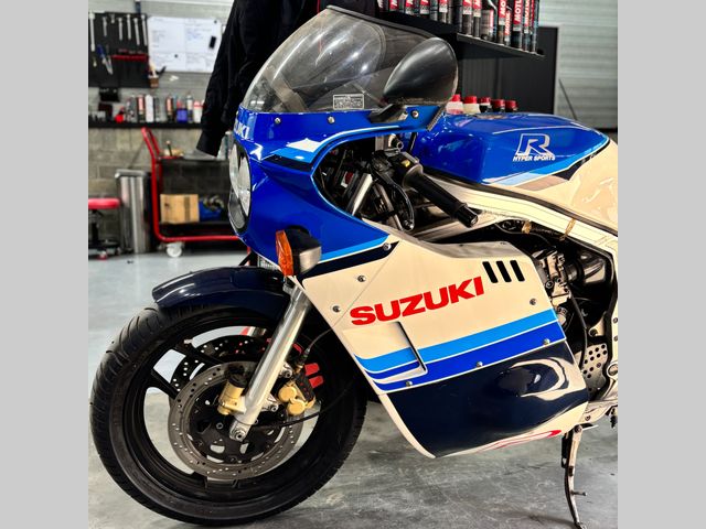 suzuki - gsx-r-750