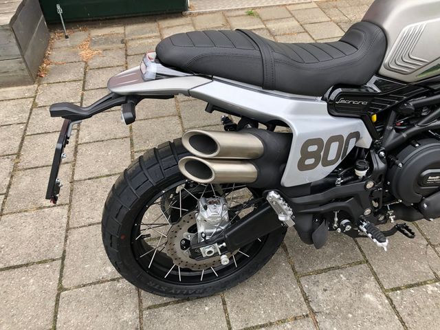 benelli - leoncino-800-trail