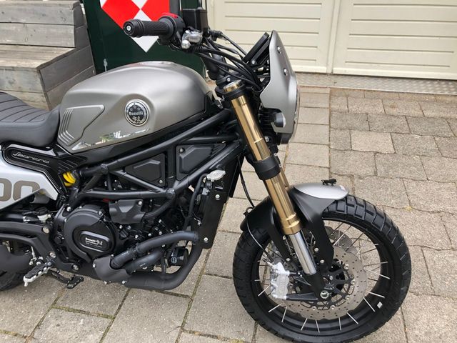 benelli - leoncino-800-trail