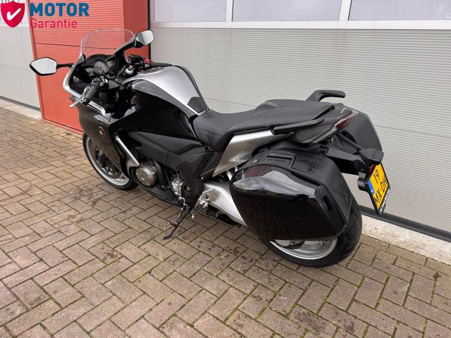 honda - vfr-1200-f