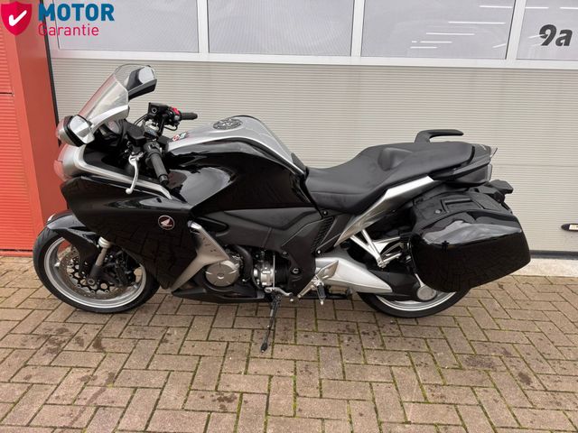 honda - vfr-1200-f
