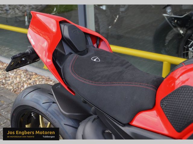 ducati - streetfighter-v4s