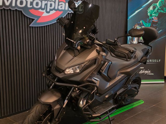 honda - x-adv