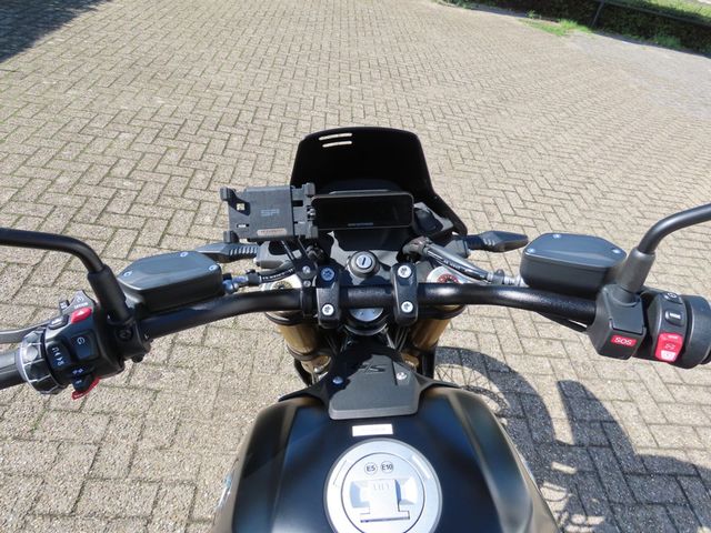 bmw - r-12-g-s