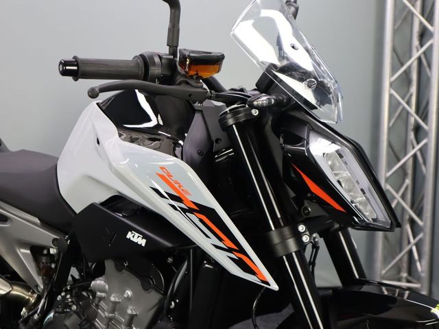 ktm - 790-duke