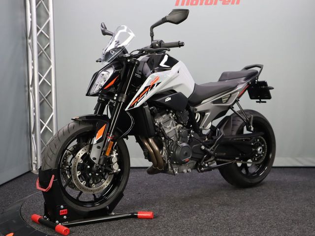 ktm - 790-duke