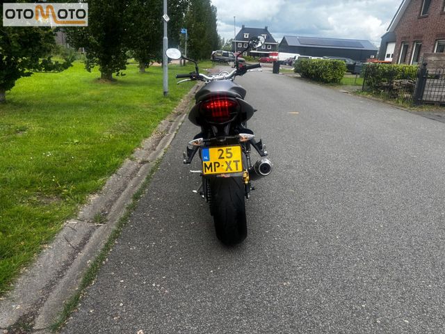 triumph - street-triple-675