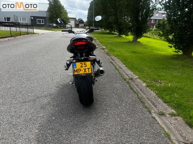 triumph - street-triple-675