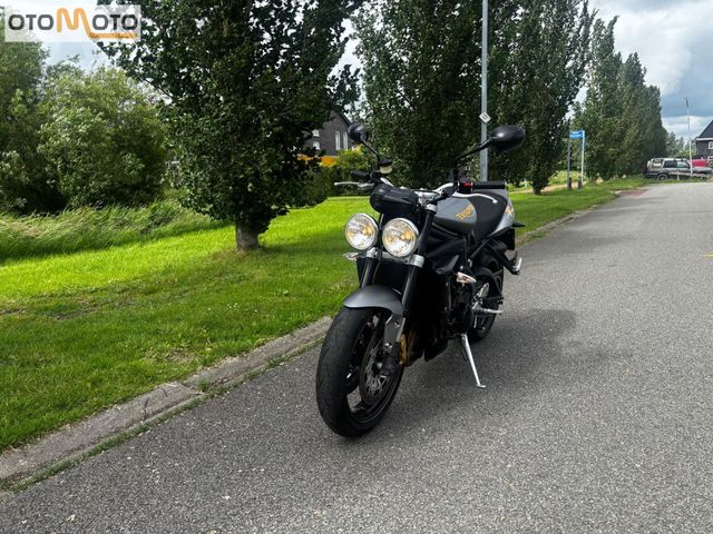 triumph - street-triple-675