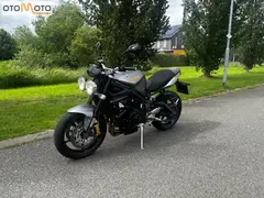 Triumph Streed Triple R 675 2010 occasion – foto 30 van 30