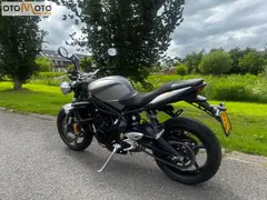 Triumph Streed Triple R 675 2010 occasion – foto 21 van 30