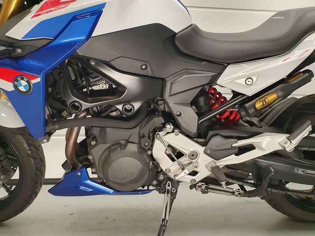 bmw - f-900-r