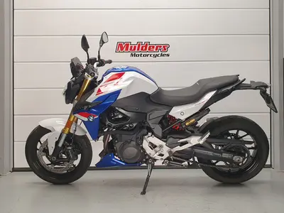 BMW F 900 R – foto 3